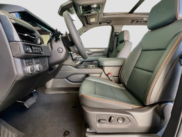 New 2027 GMC Yukon AT4 w/ AT4 Premium Package AWD/4WD image 15