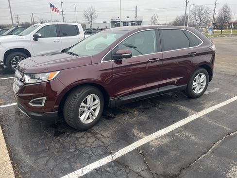 Used 2017 Ford Edge SEL w/ Equipment Group 201A image 3