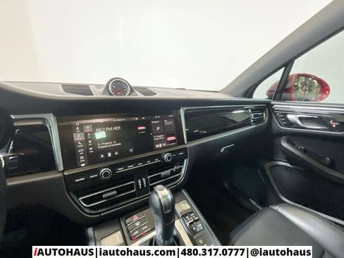 Used 2021 Porsche Macan S AWD/4WD image 26