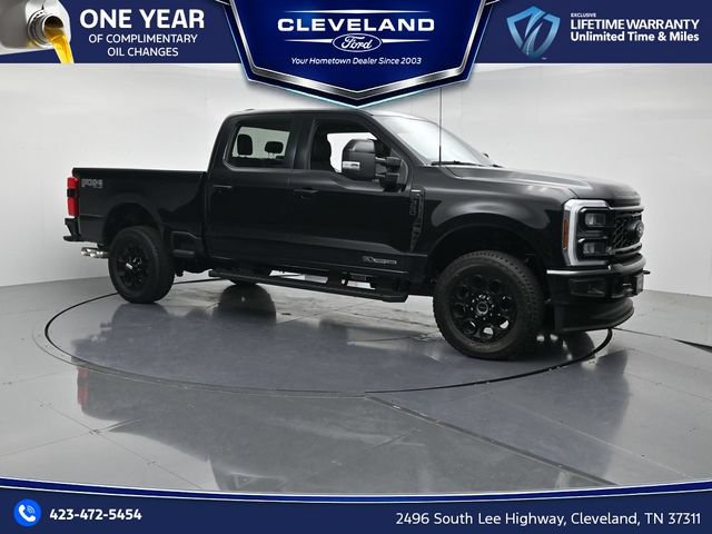 New 2026 Ford F350 Lariat w/ Black Appearance Package AWD/4WD 360° Tour