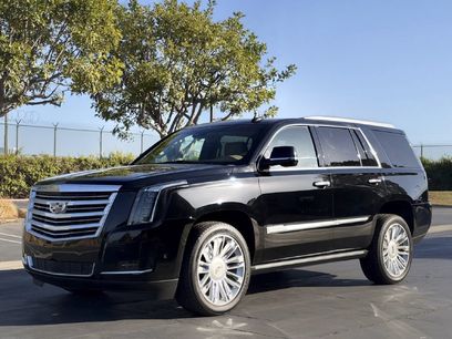 Used 2019 Cadillac Escalade Platinum
