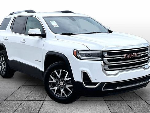 Used 2023 GMC Acadia SLE w/ Driver Convenience Package FWD image 2