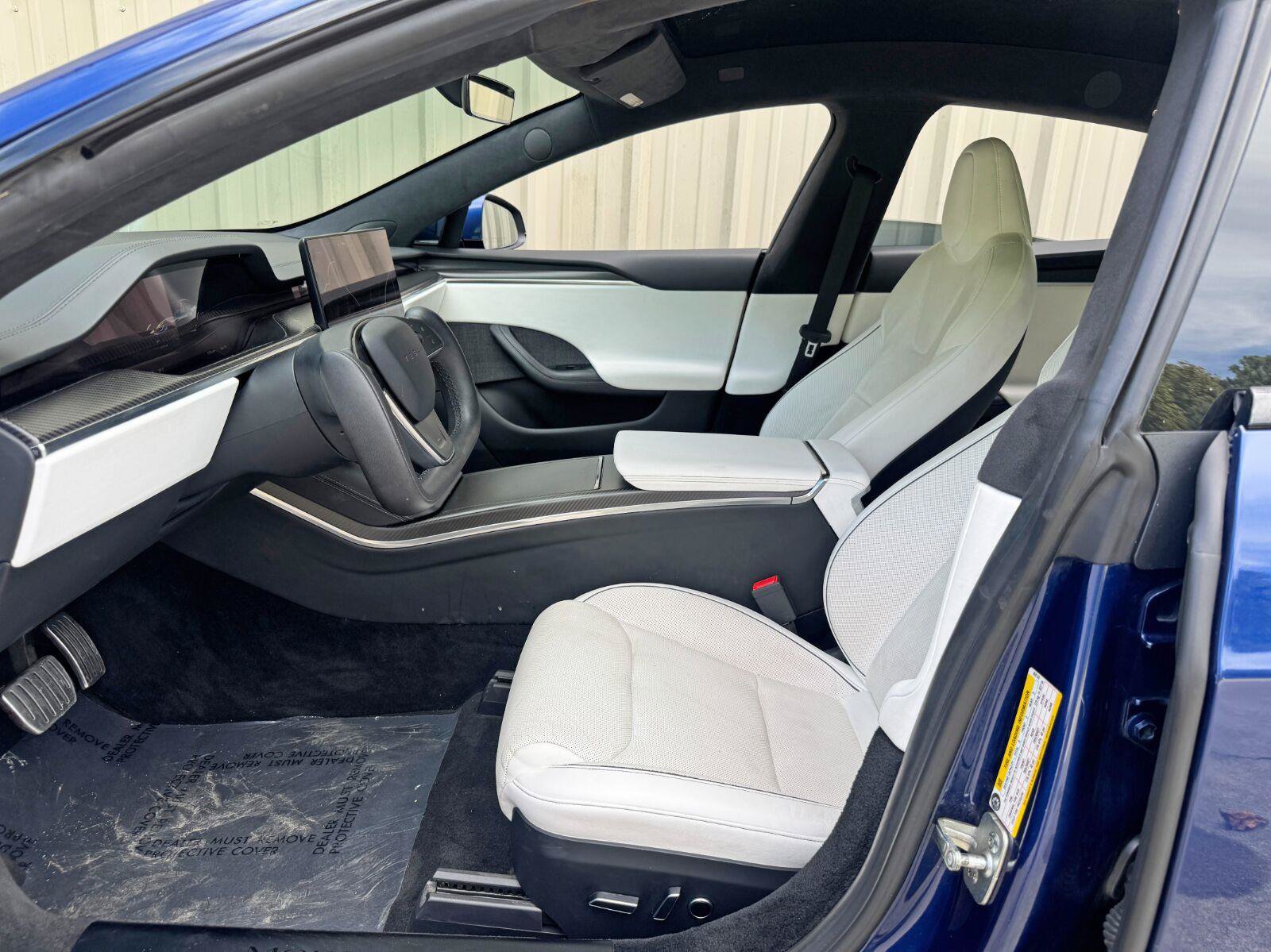 Used 2022 Tesla Model S Plaid AWD/4WD image 17