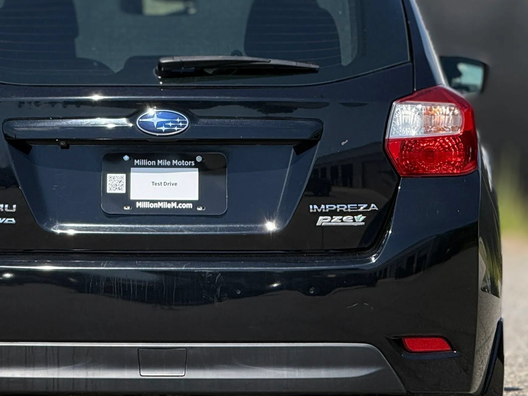 Used 2015 Subaru Impreza 2.0i Premium AWD/4WD image 14