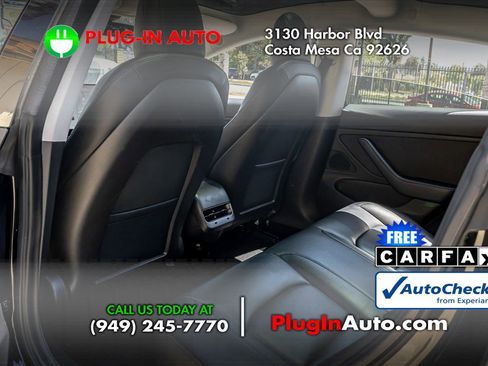Used 2019 Tesla Model 3 Mid Range RWD image 9