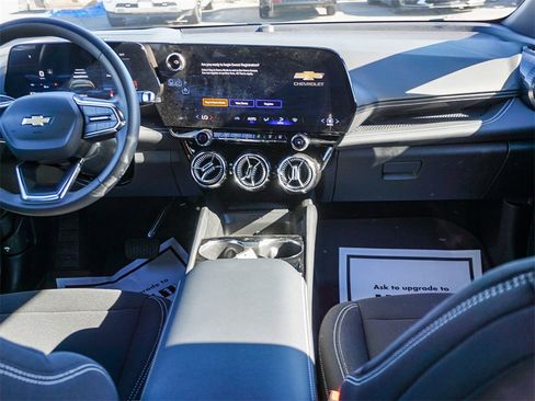 Used 2026 Chevrolet Blazer EV LT image 14