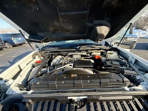 Used 2021 Chevrolet Silverado 2500 High Country w/ Z71 Off-Road Package image 31