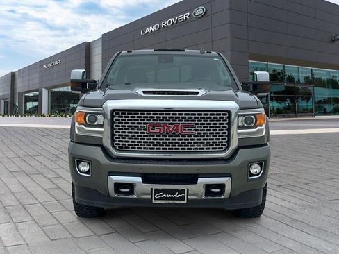 Used 2017 GMC Sierra 3500 Denali w/ Duramax Plus Package AWD/4WD image 8