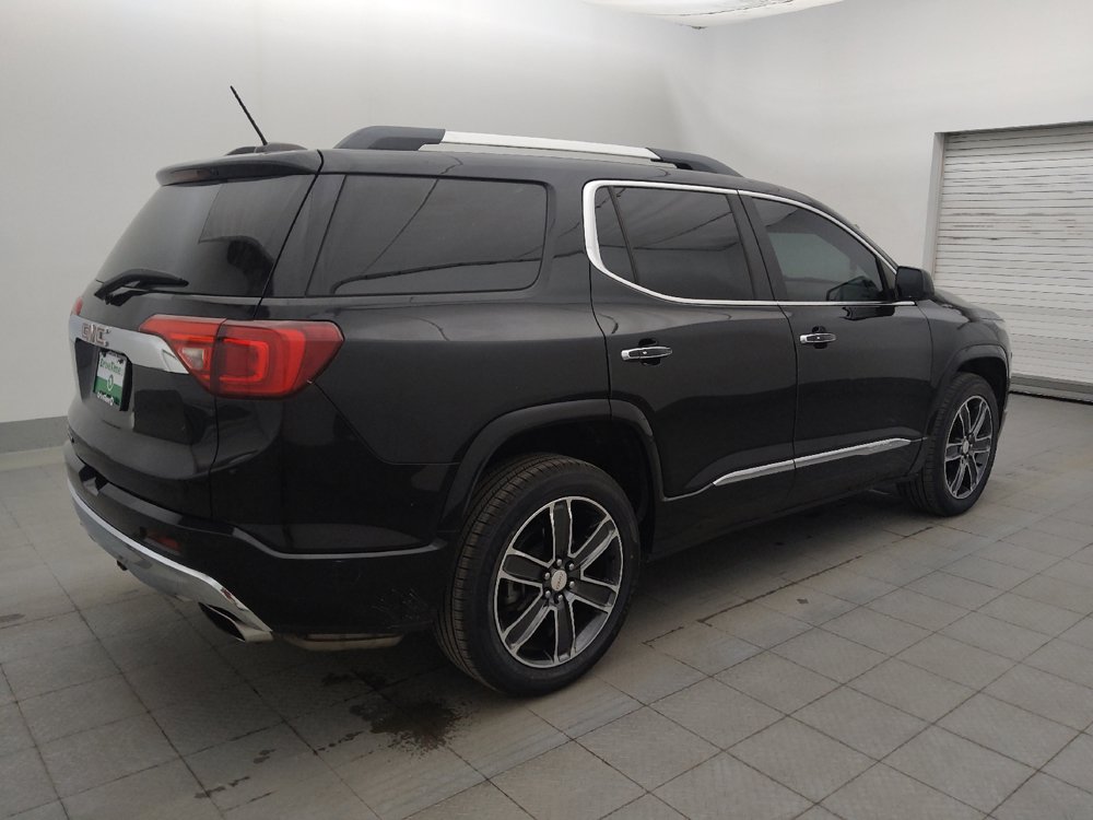 Used 2019 GMC Acadia Denali w/ Technology Package FWD image 10