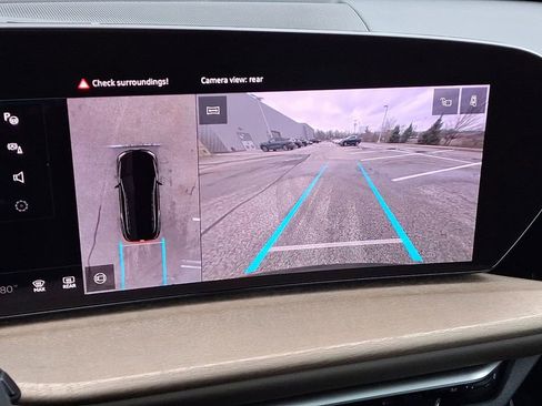 Used 2025 Audi Q5 2.0T Premium w/ Convenience Package image 19