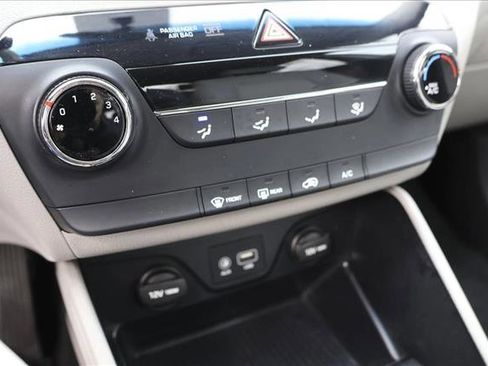 Used 2017 Hyundai Tucson SE FWD image 19