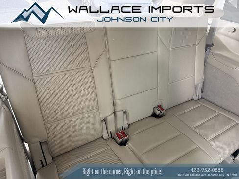 Used 2021 Cadillac Escalade Sport Platinum w/ Heavy-Duty Trailer Package AWD/4WD image 44