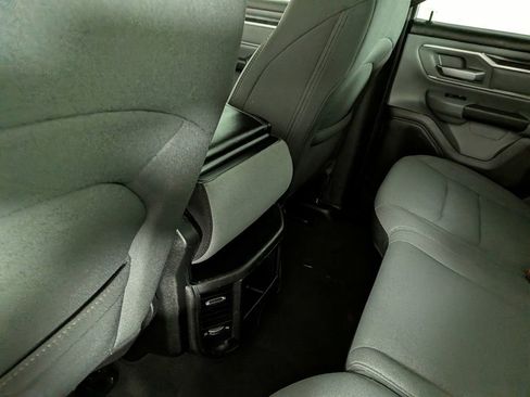 Used 2021 RAM 1500 Big Horn AWD/4WD image 34