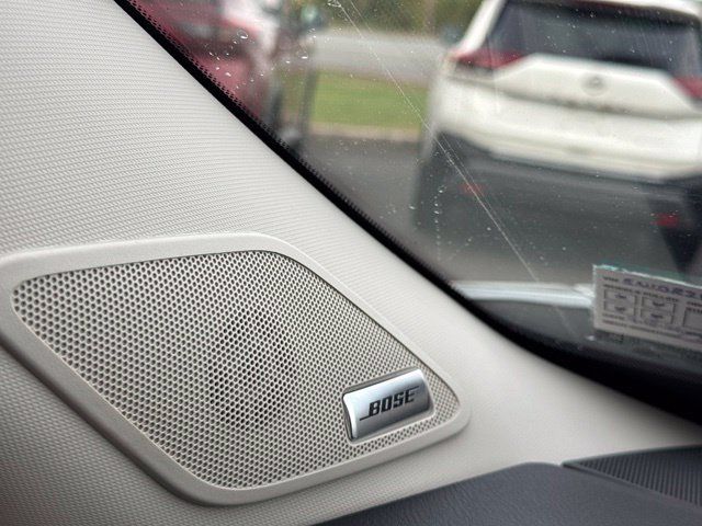 Certified 2023 Nissan Pathfinder Platinum AWD/4WD image 46