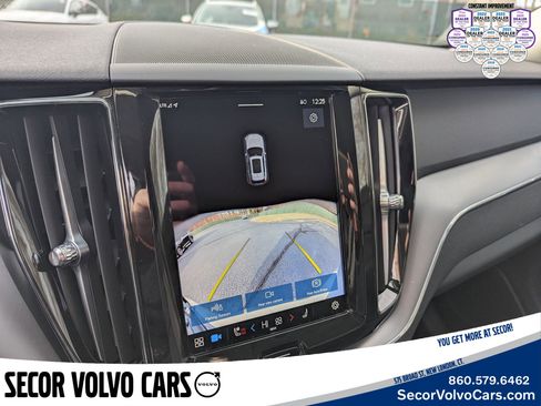 Certified 2024 Volvo XC60 B5 Core image 16