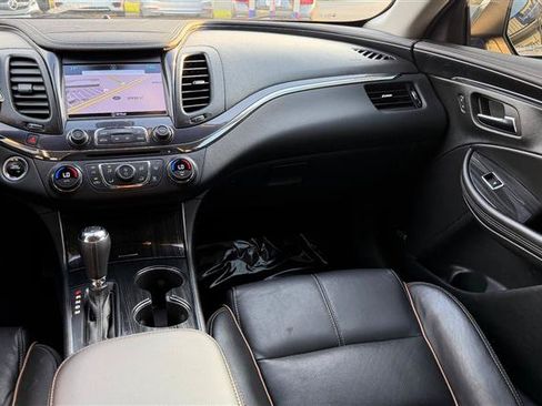 Used 2018 Chevrolet Impala Premier FWD image 19