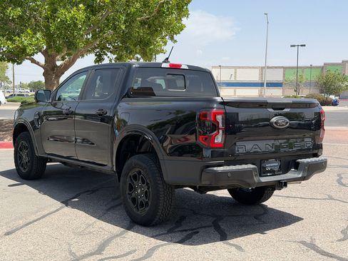 Used 2025 Ford Ranger Lariat w/ Black Appearance Package AWD/4WD image 6