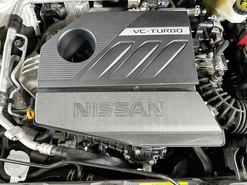 Used 2023 Nissan Rogue SL FWD image 33