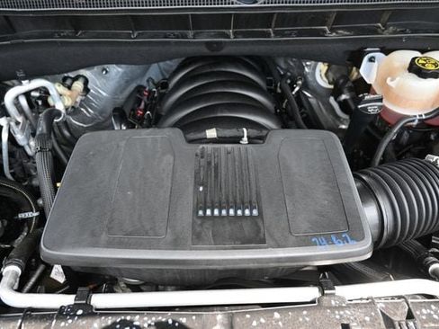 Used 2024 Chevrolet Tahoe High Country AWD/4WD image 17