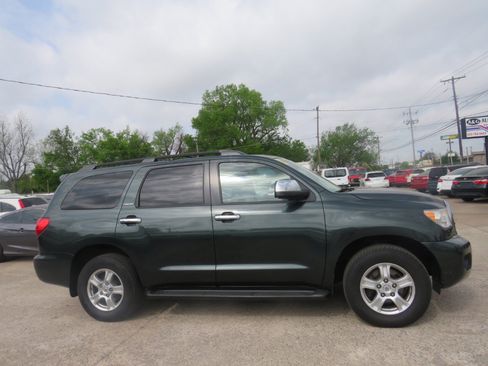 Used 2008 Toyota Sequoia Limited image 4
