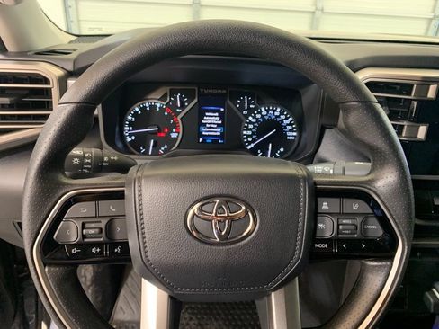 Used 2025 Toyota Tundra SR5 AWD/4WD image 28