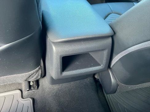 Certified 2021 Toyota Camry SE FWD image 18