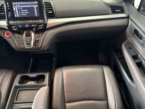 Used 2018 Honda Odyssey EX-L image 25