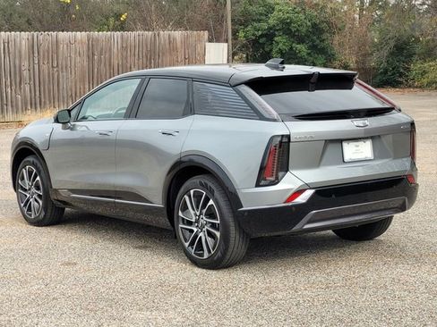 New 2026 Cadillac Optiq Sport 2 image 6