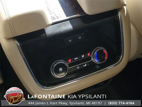 Used 2019 Lincoln Navigator Reserve image 29