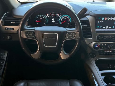 Used 2017 GMC Yukon Denali w/ Open Road Package RWD image 16