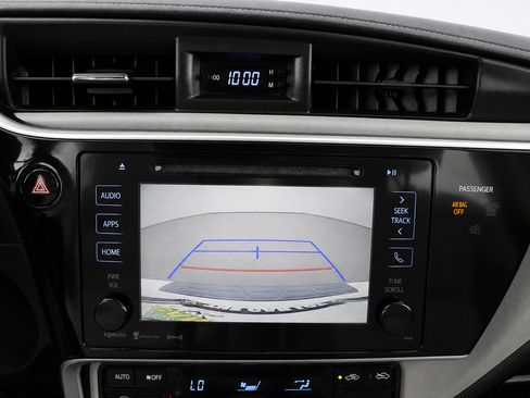 Used 2017 Toyota Corolla LE w/ LE Eco Premium Package FWD image 34