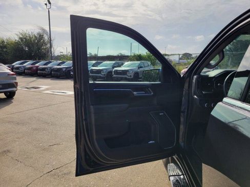 Certified 2023 GMC Sierra 1500 SLT w/ SLT Premium Plus Package image 13