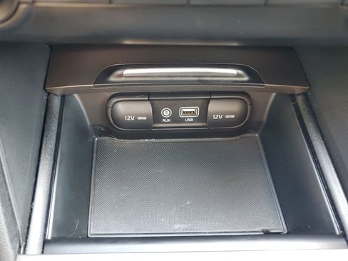 Certified 2020 Kia Optima LX image 33