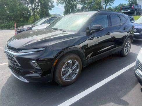 Used 2024 Chevrolet Blazer LT w/ Convenience Package FWD image 1