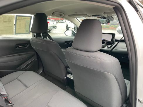 Used 2024 Toyota Corolla LE image 25