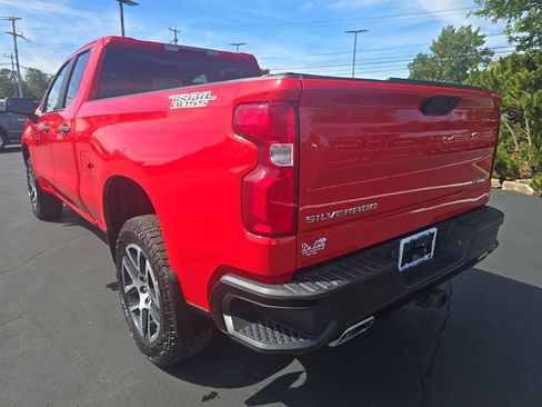 Used 2019 Chevrolet Silverado 1500 Custom Trail Boss w/ Custom Convenience Package AWD/4WD image 5