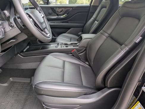 New 2025 Lincoln Corsair Grand Touring image 16