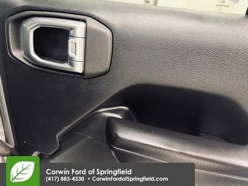 Used 2021 Jeep Wrangler Unlimited Islander image 16