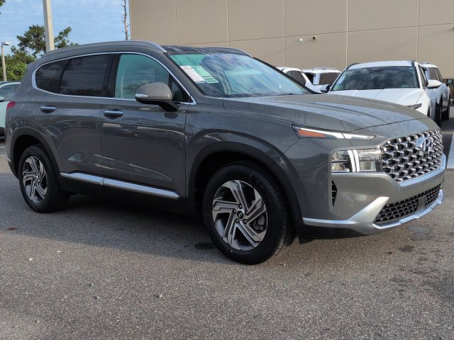 Used 2023 Hyundai Santa Fe SEL w/ Premium Package FWD image 3