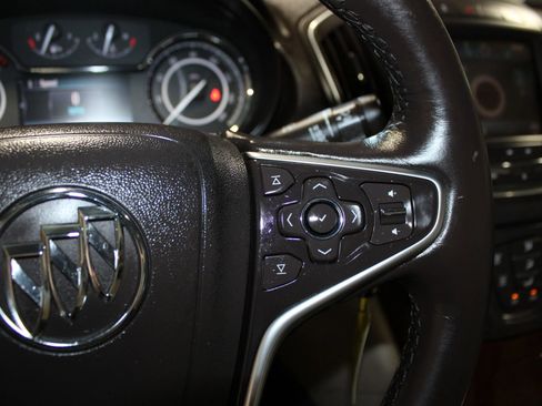Used 2014 Buick Regal FWD image 18