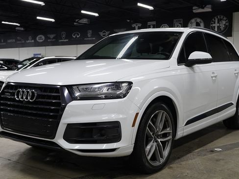 Used 2017 Audi Q7 3.0T Prestige w/ Prestige Package AWD/4WD image 1