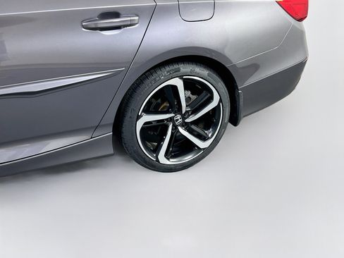 Used 2019 Honda Accord Sport image 30