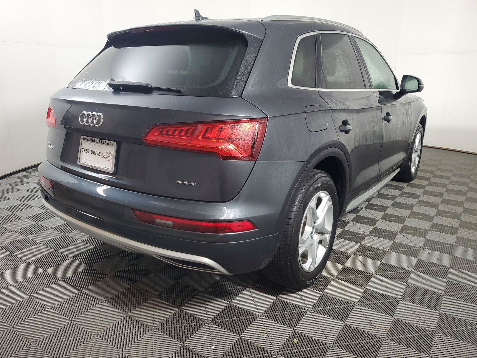 Used 2019 Audi Q5 2.0T Premium w/ Convenience Package AWD/4WD image 6