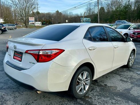 Used 2015 Toyota Corolla LE image 8