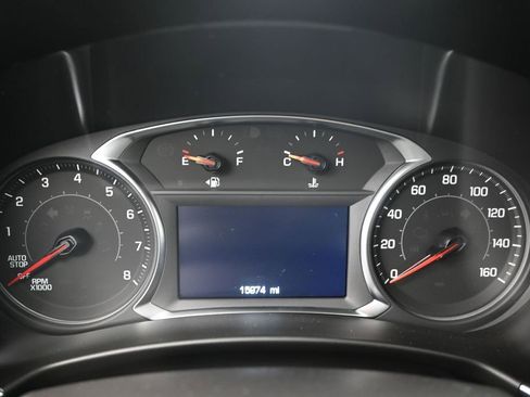 Used 2024 Chevrolet Equinox LT FWD image 11