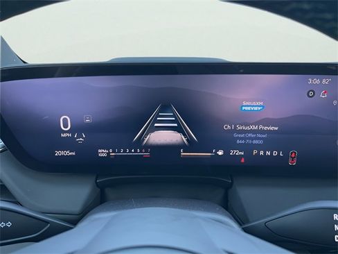 Used 2025 Buick Enclave Preferred image 21