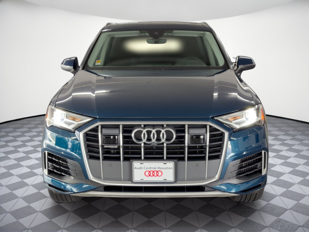 Used 2022 Audi Q7 3.0T Premium Plus w/ Premium Plus Package AWD/4WD image 6