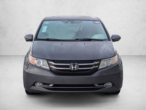 Used 2016 Honda Odyssey Touring Elite image 2