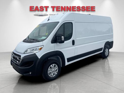 New 2026 RAM ProMaster 2500 w/ Quick Order Package 22G SLT image 7