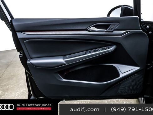 Used 2024 Volkswagen GTI Autobahn image 21